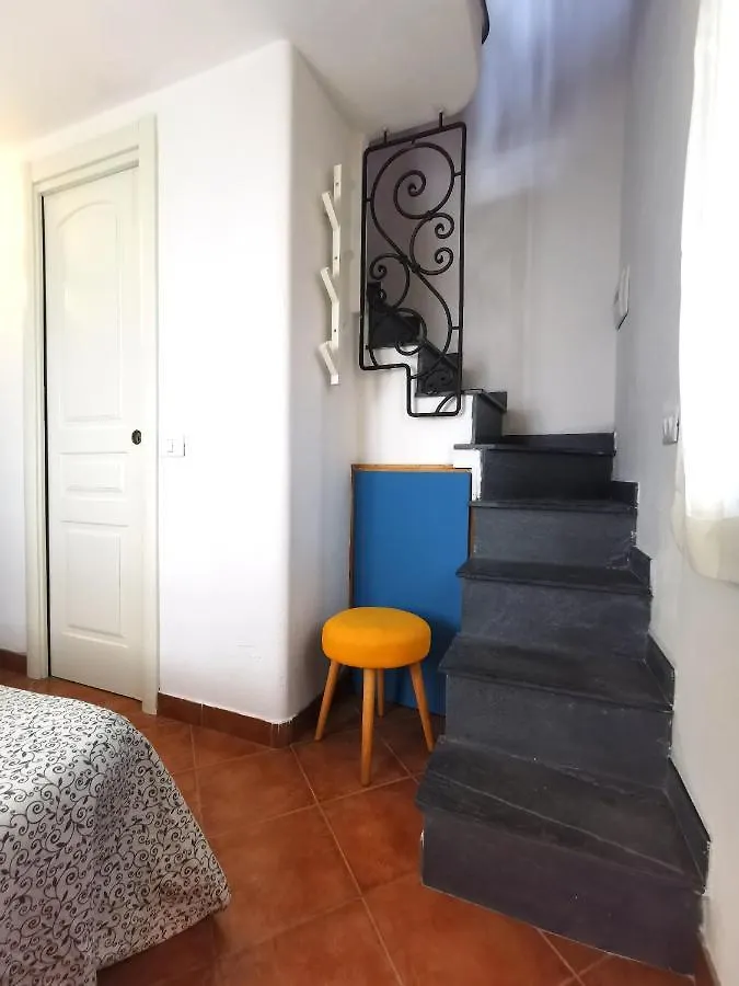 Cinque Terre Sea View Apartment Vernazza